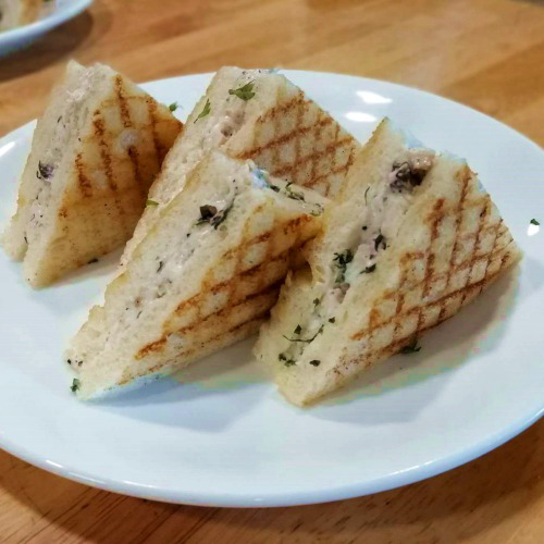 Mayonnaise Sandwich